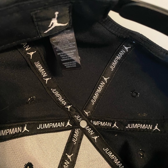 Jordan jumpman snapback hat elephant print bill and sticker New never worn - Picture 2 of 5